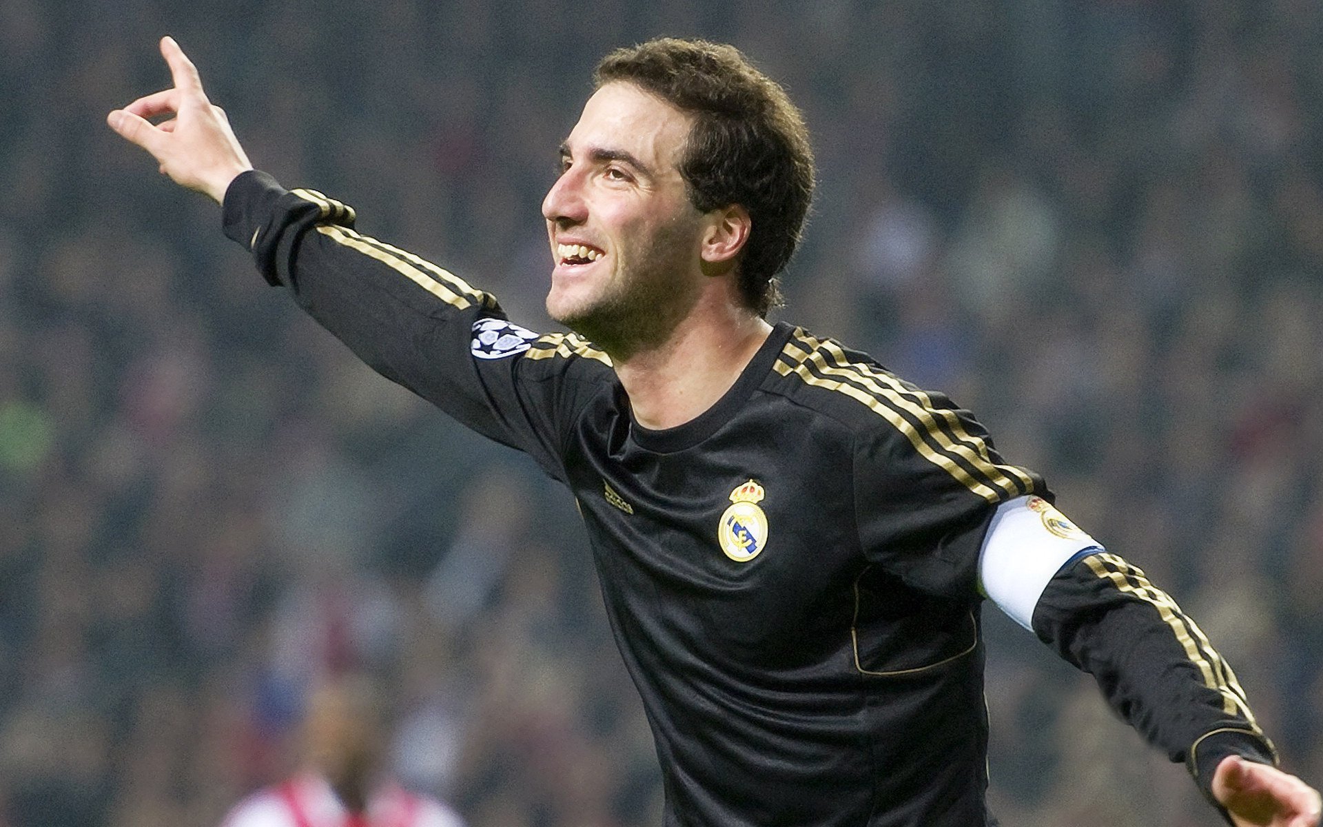 爱游戏-一毫米的救赎